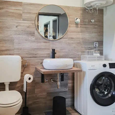 Prázdninový dům 2 Bedroom Stunning In Selca Rijeka
